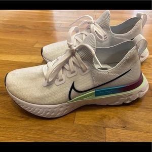 Nike React Infinity Run Flyknit shoes size 7 white